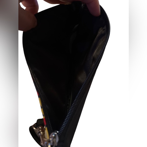 EUC Vintage Mickey Mouse Wristlet - Picture 4 of 4